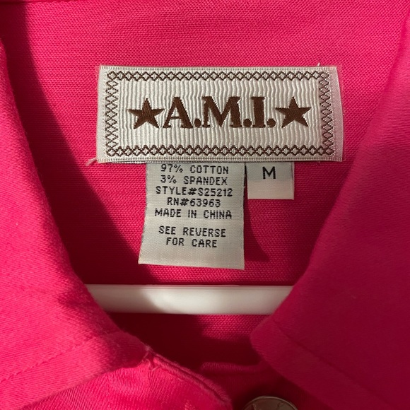 Pink jacket - Picture 2 of 2